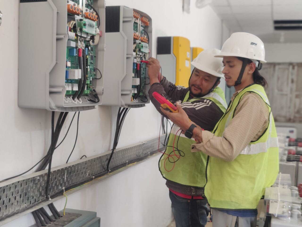 Commissioning the SMA inverters